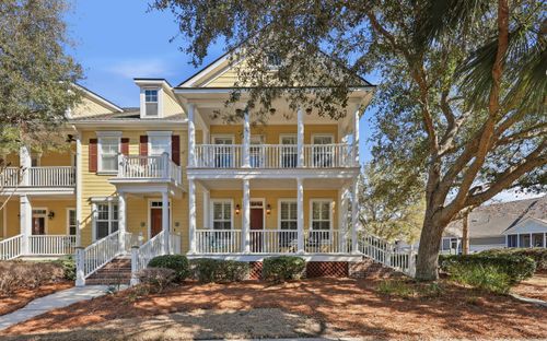 3011 Treadwell St, Mount Pleasant, SC, 29466-9257 | Card Image