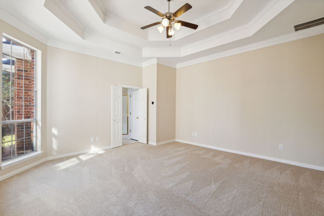Primary Bedroom | Image 13