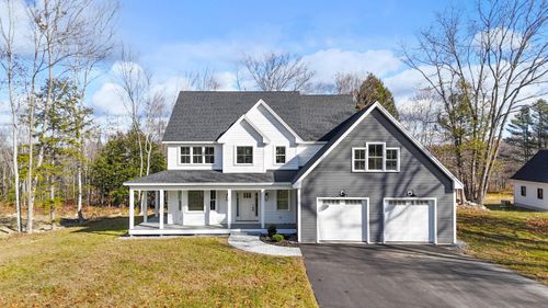 26 County Crossing, Brunswick, ME, 04011 | Card Image