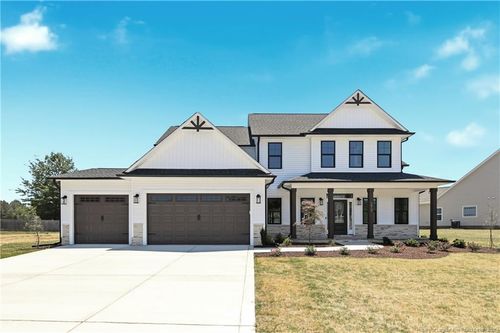 1915 Thomas Wood Dr, Fayetteville, NC, 28306-7956 | Card Image