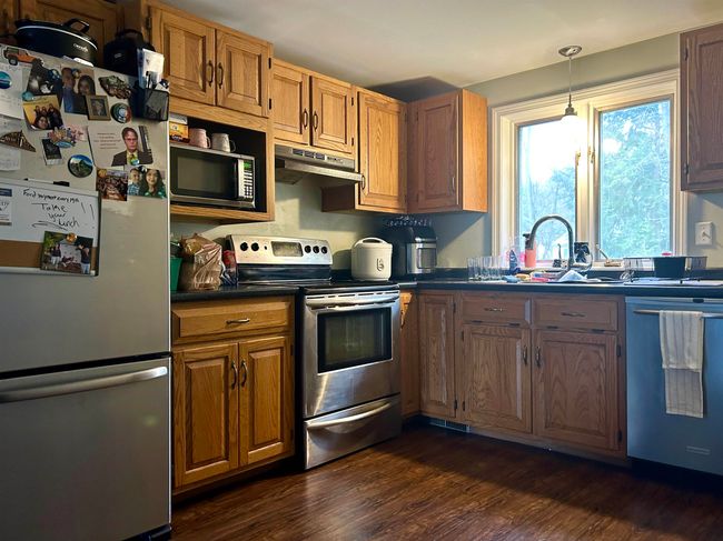 46 - 44-46 Oak St, Home with 0 bedrooms, 2 bathrooms and null parking in White River Junction VT | Image 13