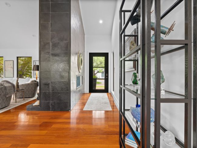 5512 Bent Tree Dr, House other with 4 bedrooms, 5 bathrooms and null parking in Dallas TX | Image 22