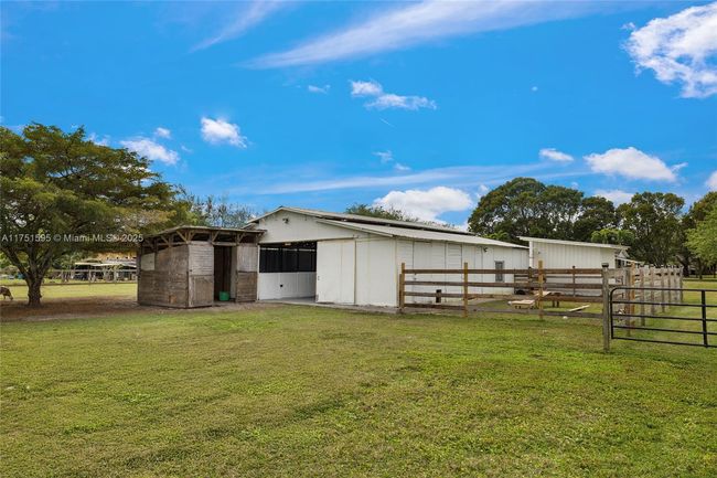 1970 Sw 115 Th Ave, House other with 4 bedrooms, 3 bathrooms and null parking in Davie FL | Image 8