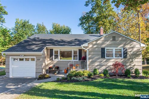 53 Holiday Dr, West Caldwell, NJ, 07006-7425 | Card Image