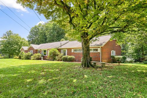 161 Kentucky Ave, Sewanee, TN, 37375-2101 | Card Image