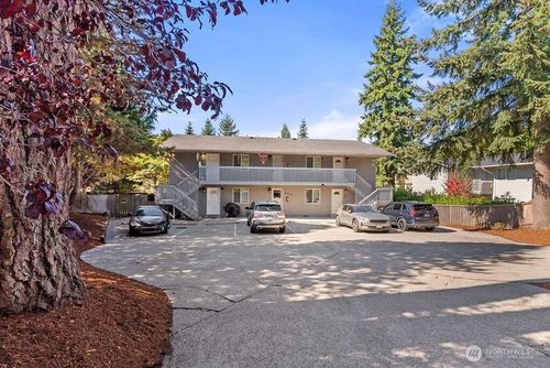 8312 11th Dr W, Everett, WA, 98204-1539 | Card Image