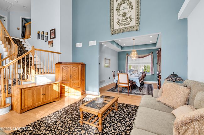 31 Woodview Dr, House other with 5 bedrooms, 4 bathrooms and null parking in Howell NJ | Image 5