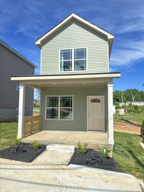 865 Dogwood Trl, Clarksville, TN, 37042-5043 | Card Image