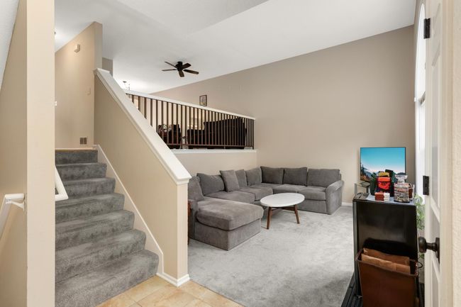Newer carpet throughout | Image 4