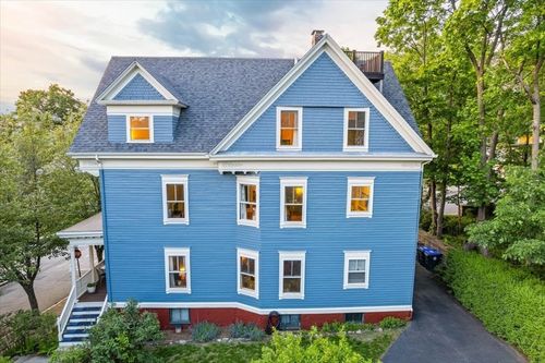 75 Knowles St, Providence, RI, 02906-1823 | Card Image