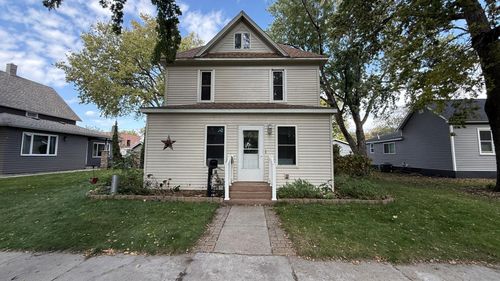 250 11th Avenue, Granite Falls, MN, 56241 | Card Image