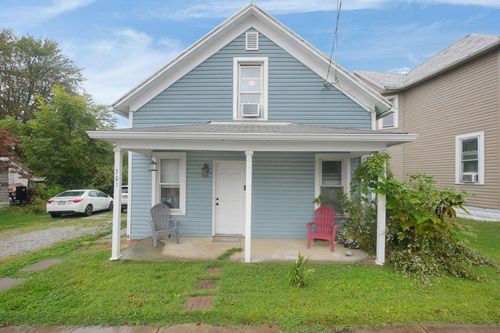 301 N Main St, Pleasantville, OH, 43148-9526 | Card Image