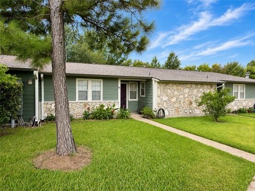 19-2800 Longmire Dr, College Station, TX, 77845-5841 | Card Image