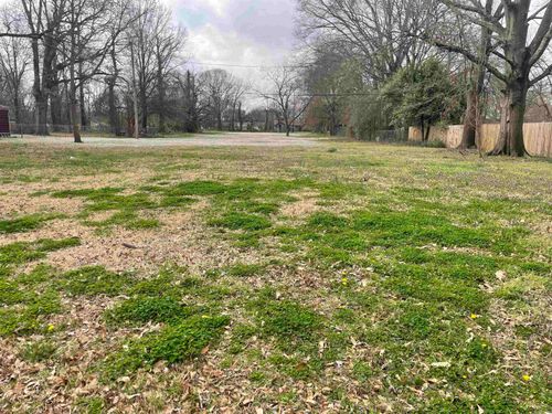 219 Crooked Bayou Dr, Mcgehee, AR, 71654-3009 | Card Image