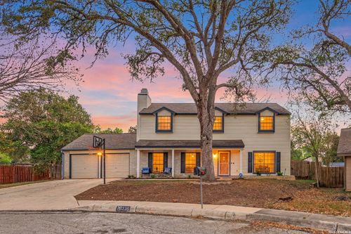 16226 Pinetree, San Antonio, TX, 78247 | Card Image