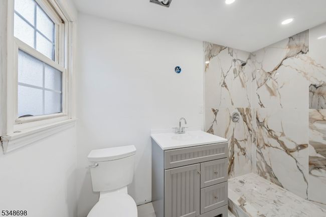 66 4 Th Ave, House other with 4 bedrooms, 2 bathrooms and null parking in Port Reading NJ | Image 18