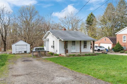 1664 Woods Rd, Akron, OH, 44306-4150 | Card Image