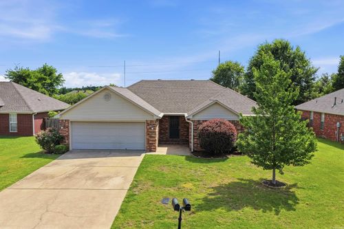2330 Orchid, Conway, AR, 72034-8456 | Card Image