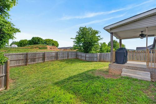 146 Ambridge St, Oak Grove, KY, 42262-8364 | Card Image