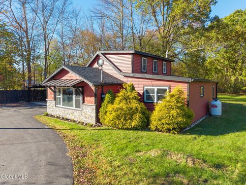 487 Malta Ave, Malta, NY, 12020-3901 | Card Image