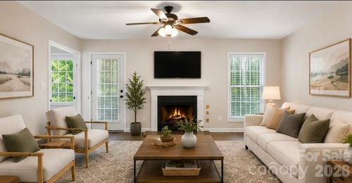 6043 Green Forest Dr, Charlotte, NC, 28212-4592 | Card Image