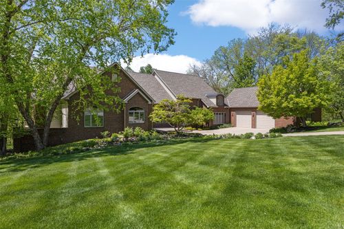 4181 Rose Bluff Cir Ne, Iowa City, IA, 52240-7795 | Card Image