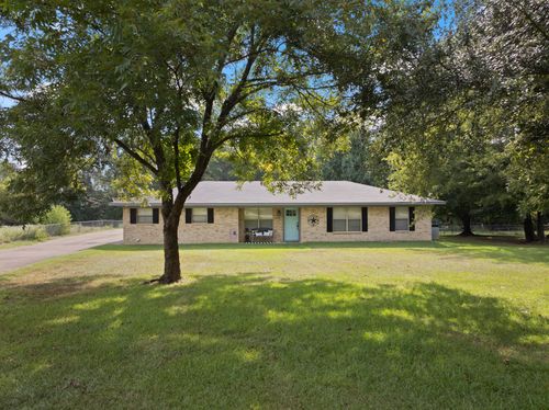 1200 Donna St, Daingerfield, TX, 75638-1146 | Card Image