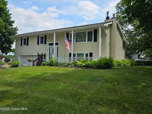 2 Sunset Ln, Fort Edward, NY, 12828-1301 | Card Image