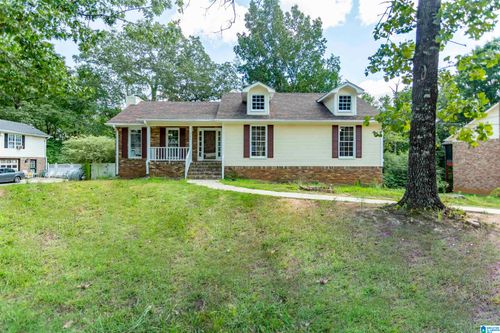 917 Dunridge Dr, BIRMINGHAM, AL, 35215-5165 | Card Image