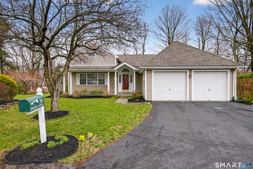 19-19 Pequot Ct, Monroe, CT, 06468-1296 | Card Image