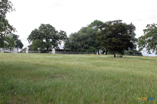 854 Pettytown Rd, Home with 3 bedrooms, 2 bathrooms and null parking in Red Rock TX | Image 15