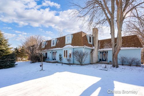 12740 Triple Oak, Lowell, MI, 49331-8598 | Card Image