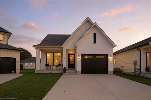 10 Macneil Crt, Port Burwell, ON, N0J1T0 | Card Image