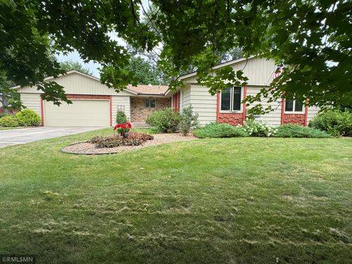 186 Westwood Cir, Mora, MN, 55051-1731 | Card Image