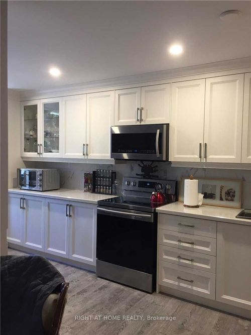 208-100 Dundalk Dr, Scarborough, ON, M1P4V2 | Card Image