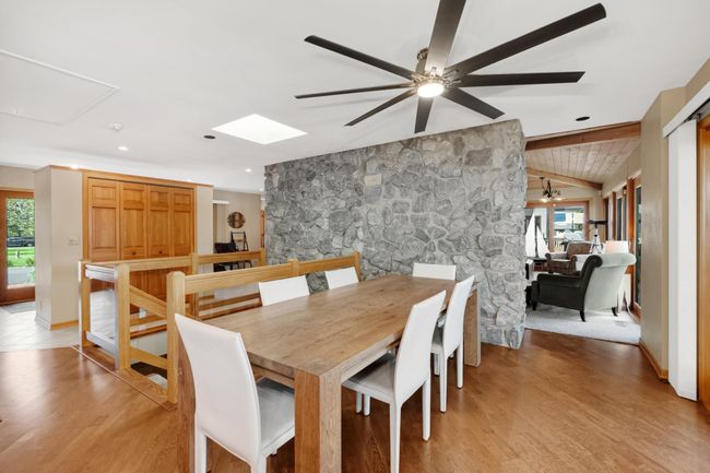 dining room | Image 16