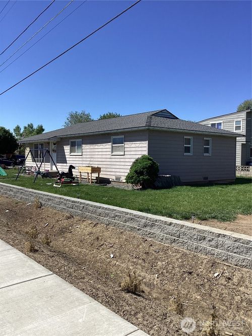 1315 2nd Ave Se, Quincy, WA, 98848-1755 | Card Image
