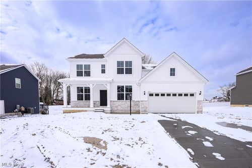 3314 Charles Pl, Stow, OH, 44224-4716 | Card Image