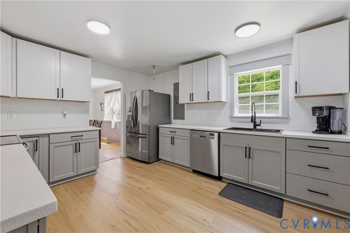 1948 Vesonder Rd, Petersburg, VA, 23805-2934 | Card Image