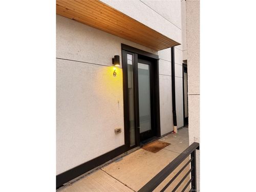unit-6-4232 Jason St, Denver, CO, 80211-3070 | Card Image
