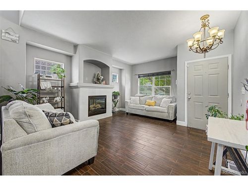 9815 Eagle Creek Cir, Commerce City, CO, 80022-9523 | Card Image