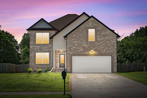 789 Banister Dr, Clarksville, TN, 37042-6681 | Card Image