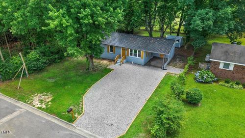 412 E 18th St, Scotland Neck, NC, 27874-1720 | Card Image