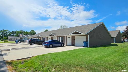 1302 N Fair St, Marion, IL, 62959-3700 | Card Image