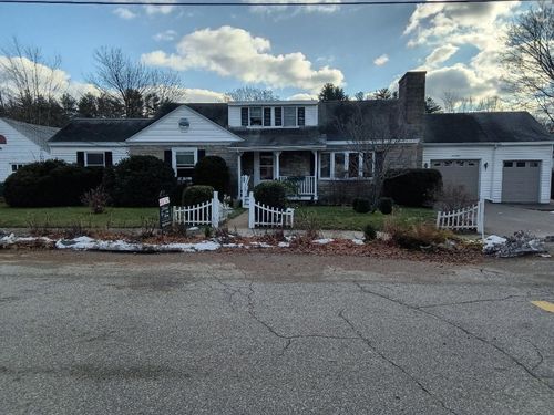 17 Park Street, Rochester, NH, 03867 | Card Image