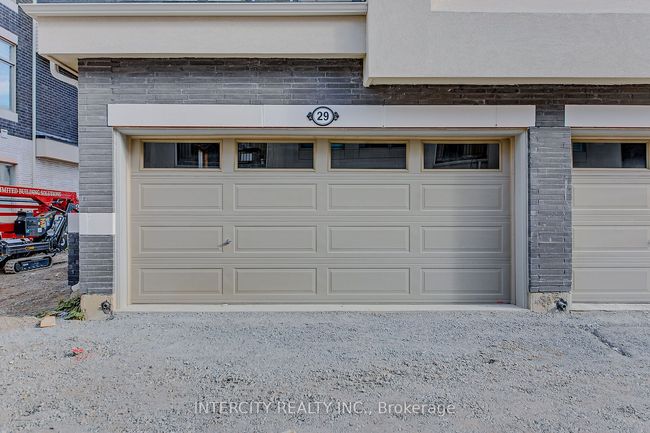 29 Albert Firman Lane, House attached with 3 bedrooms, 4 bathrooms and null parking in Markham ON | Image 36