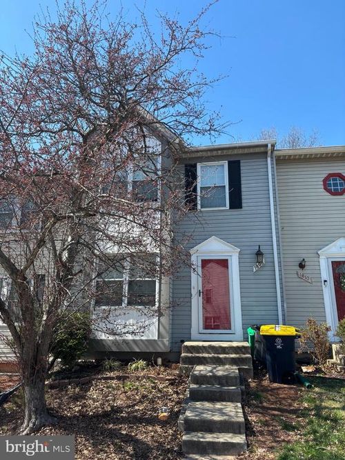 1808 Cedarwood Ct, HYATTSVILLE, MD, 20785-4000 | Card Image