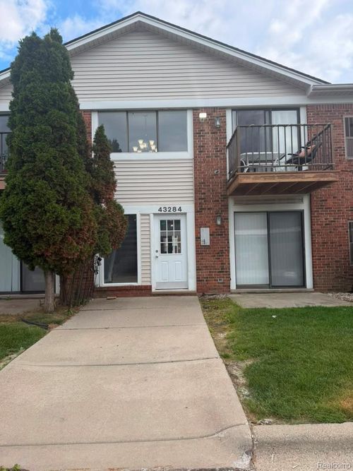 43284 Mound Road, Sterling Heights, MI, 48314 | Card Image