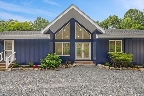 24 Babbling Brook Ln, Cold Spring, NY, 10516-4355 | Card Image