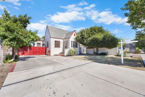 436 Grove Way, Cherryland, CA, 94541-2415 | Card Image